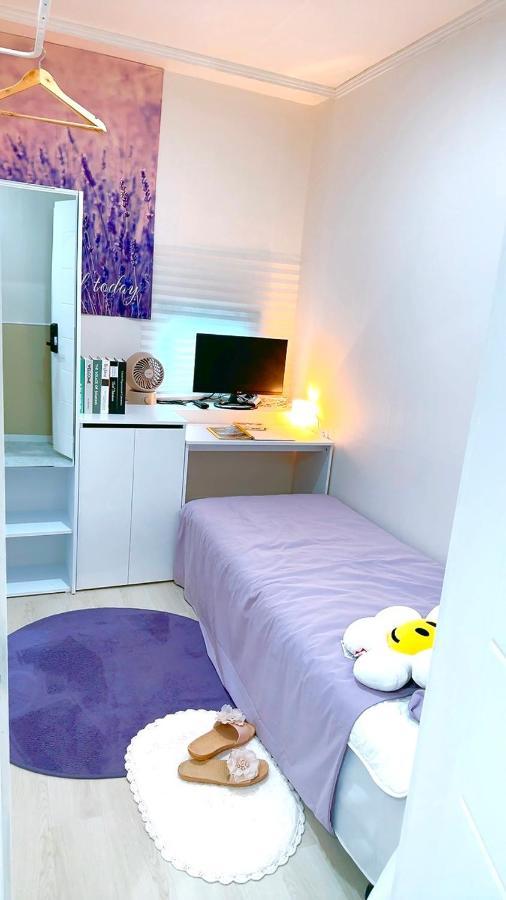 The Bay Cube House Female Only Hotel Guri Exterior foto